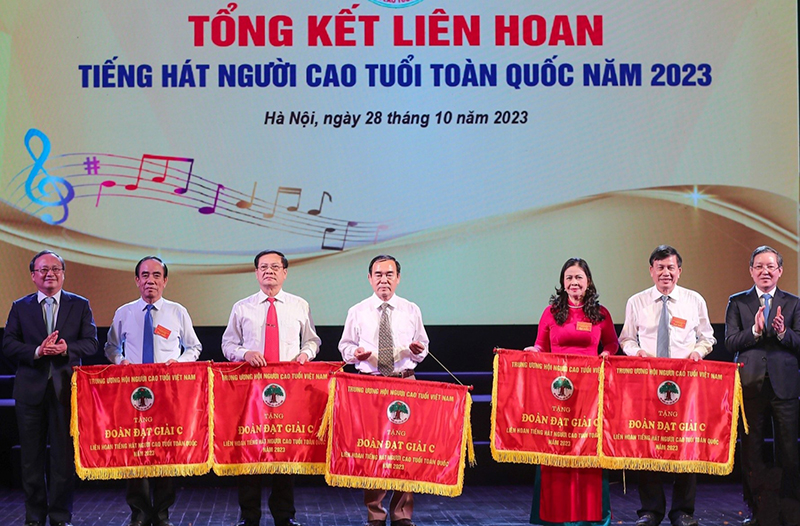 Người cao tuổi tỉnh đoạt giải C tại liên hoan "Tiếng hát người cao tuổi toàn quốc" năm 2023