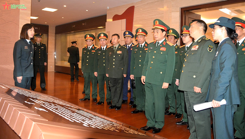 Thúc đẩy hợp tác nghiên cứu khoa học quân sự Việt Nam-Trung Quốc