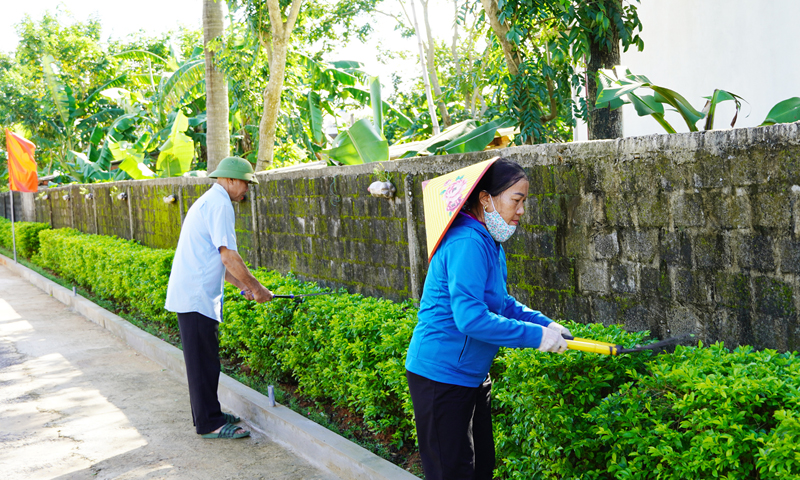 Bố Trạch: Thi đua xây dựng tuyến đường kiểu mẫu