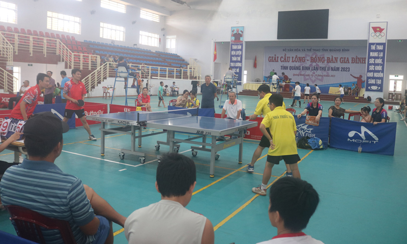 "Truyền lửa"... bóng bàn