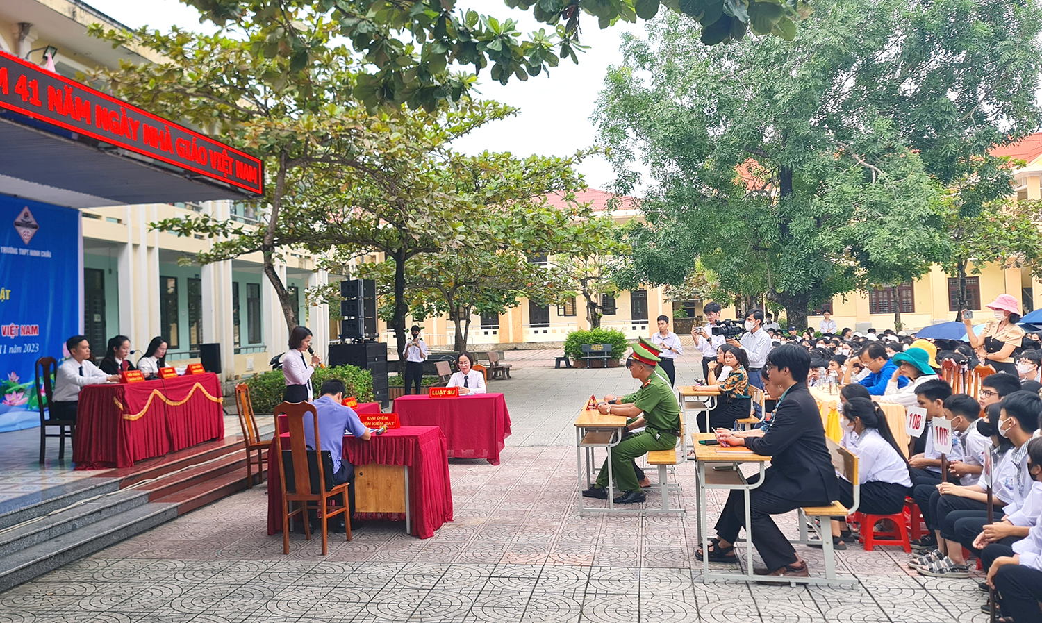 Hơn 1.000 đoàn viên, thanh niên tham gia phiên tòa giả định về an toàn giao thông