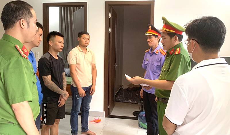 Thông báo tìm người có quyền lợi, nghĩa vụ liên quan trong vụ án cho vay lãi nặng