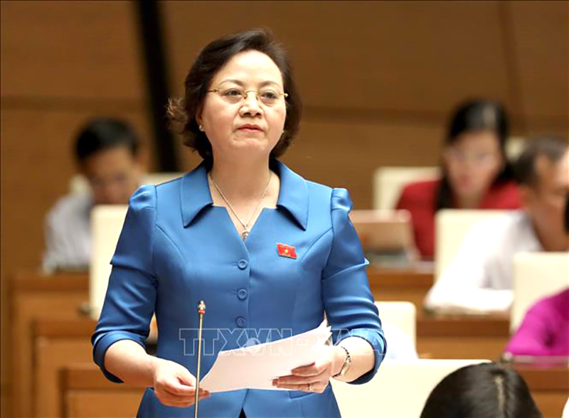 Bộ trưởng Nội vụ nêu 5 giải pháp thực hiện cải cách tiền lương đồng bộ từ ngày 1/7/2024
