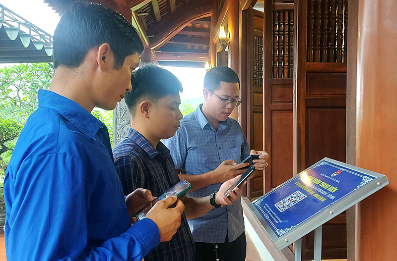 Gắn mã QR Code cho di tích