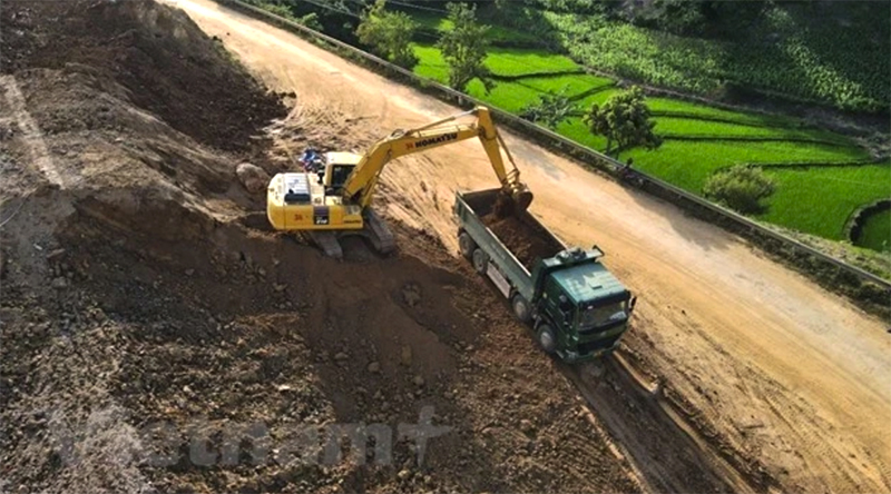 Điều chỉnh vốn đầu tư Dự án cải tạo, nâng cấp Quốc lộ 12A qua Quảng Bình