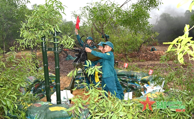 Phát huy vai trò của lực lượng dân quân tự vệ ở Quân khu 4