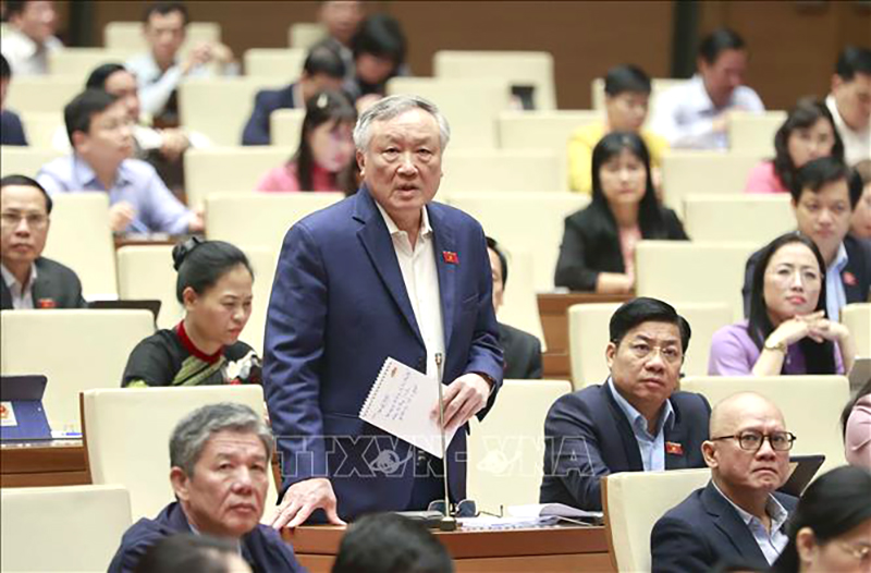 Ngày 21/11, Quốc hội thảo luận các báo cáo và báo cáo thẩm tra lĩnh vực nội chính, pháp luật