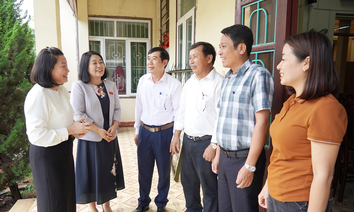 Đại biểu Quốc hội tiếp xúc cử tri sau kỳ họp thứ 6, Quốc hội khóa XV