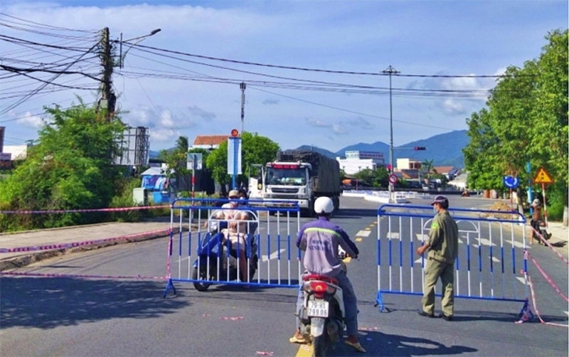 Lực lượng tham gia bảo vệ an ninh cơ sở được tổ chức thế nào?