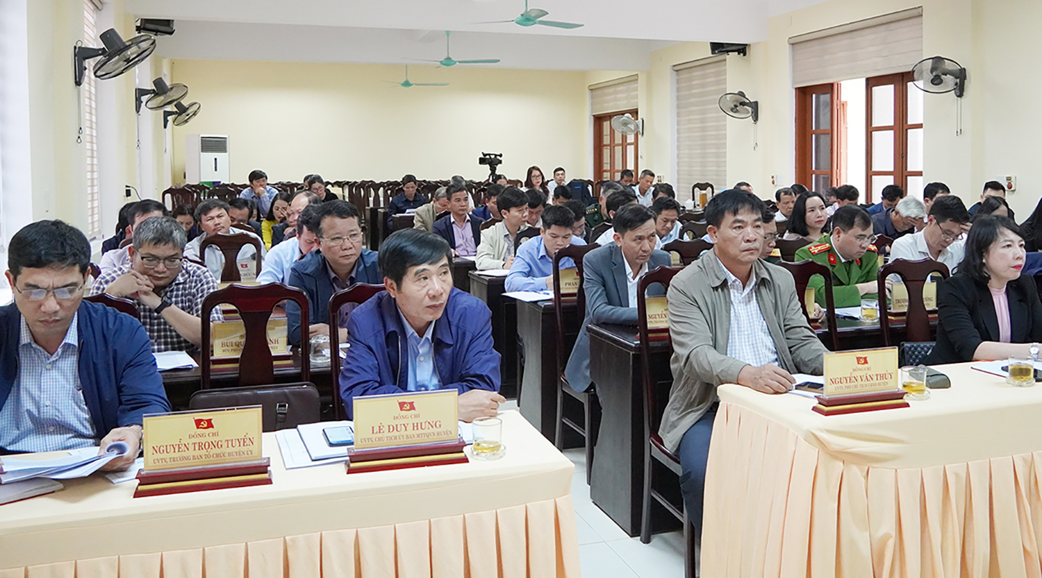Bố Trạch: Chú trọng thực hiện các nhiệm vụ trọng tâm, đột phá