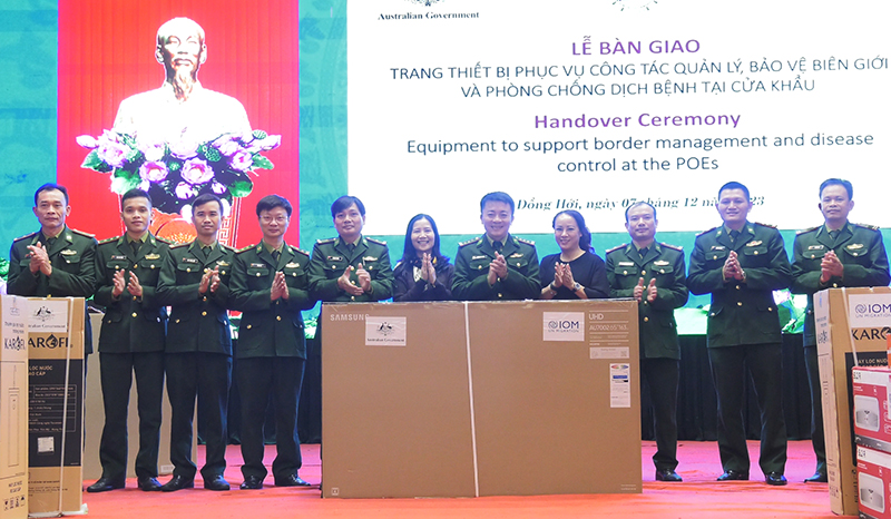 Nâng cao năng lực phòng, chống dịch bệnh và quản lý xuất, nhập cảnh