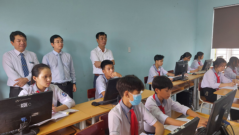 Thực hiện phong trào "Cả nước thi đua xây dựng xã hội học tập, đẩy mạnh học tập suốt đời giai đoạn 2023-2030"