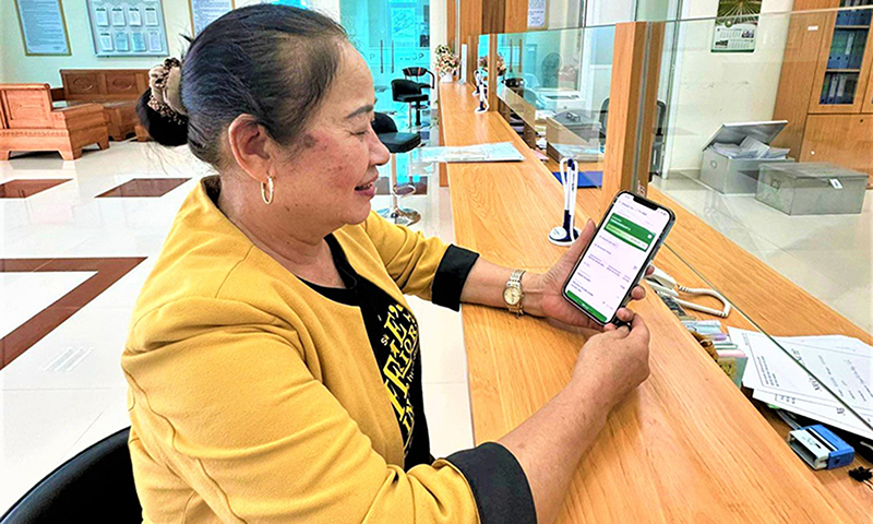 Hơn 6.400 khách hàng cài đặt ứng dụng VBSP SmartBanking