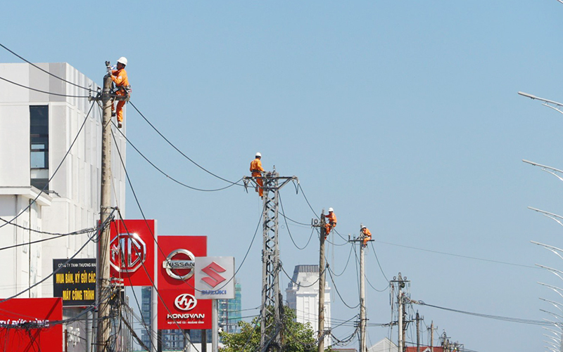 Bảo đảm an toàn lao động, giao thông dịp cuối năm