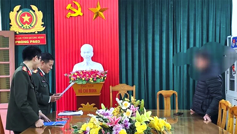 Xử phạt 2 trường hợp "báo chốt" xử lý nồng độ cồn trên mạng xã hội