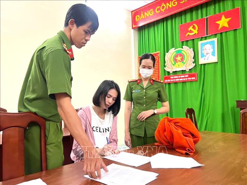 Sắp xét xử người mẫu Ngọc Trinh gây rối trật tự công cộng