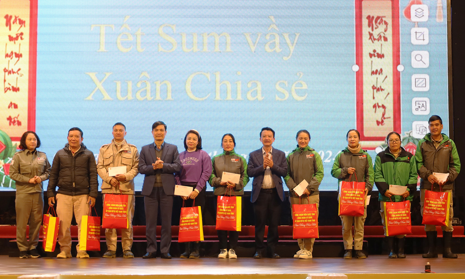 "Tết sum vầy-Xuân chia sẻ"