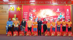 Các đơn vị, địa phương chăm lo Tết cho người có hoàn cảnh khó khăn