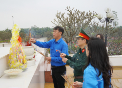 Đoàn Khối các cơ quan tỉnh: Dâng hương tri ân, đền ơn đáp nghĩa các anh hùng liệt sỹ