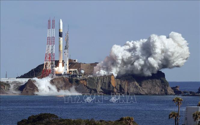 Công ty Astroscale phóng vệ tinh thăm dò rác thải vũ trụ