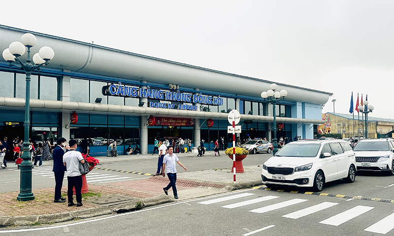Từ hôm nay (1-3), giá vé máy bay nội địa tăng như thế nào?