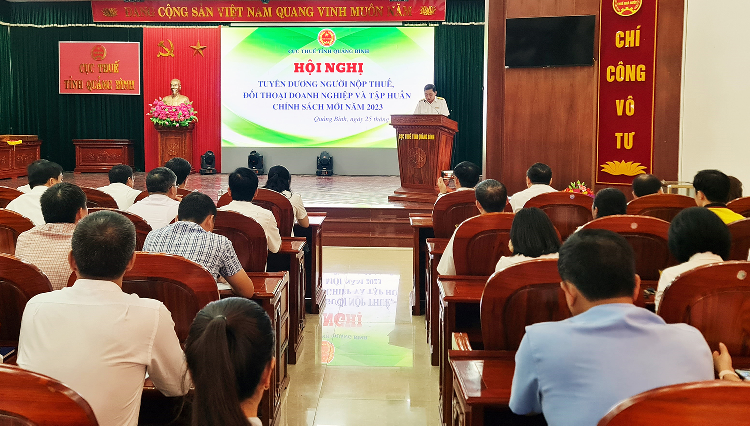 Đa dạng các hình thức tuyên truyền, hỗ trợ người nộp thuế