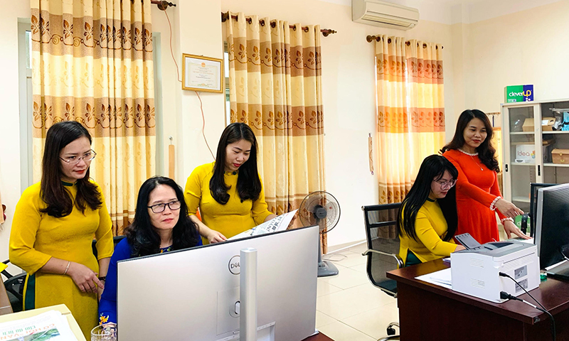 Phát huy vai trò công tác nữ công trong tình hình mới