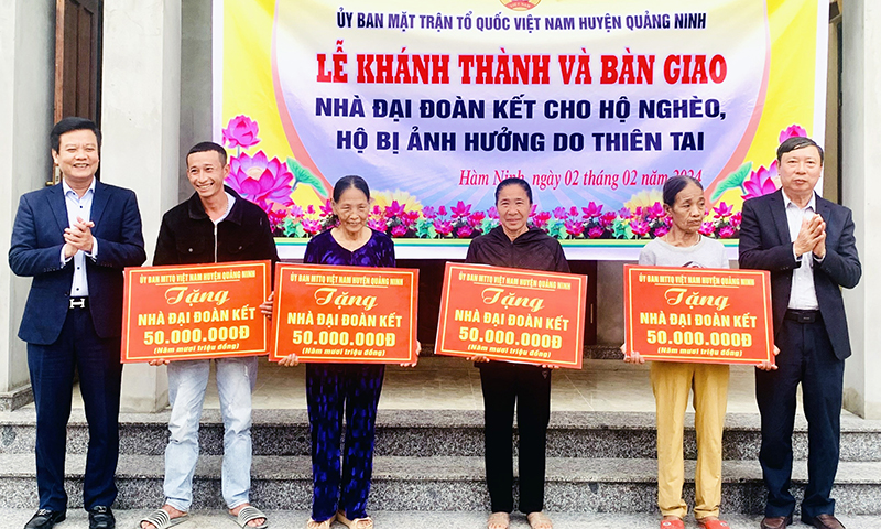 "Đoàn kết-Dân chủ-Đổi mới-Phát triển"