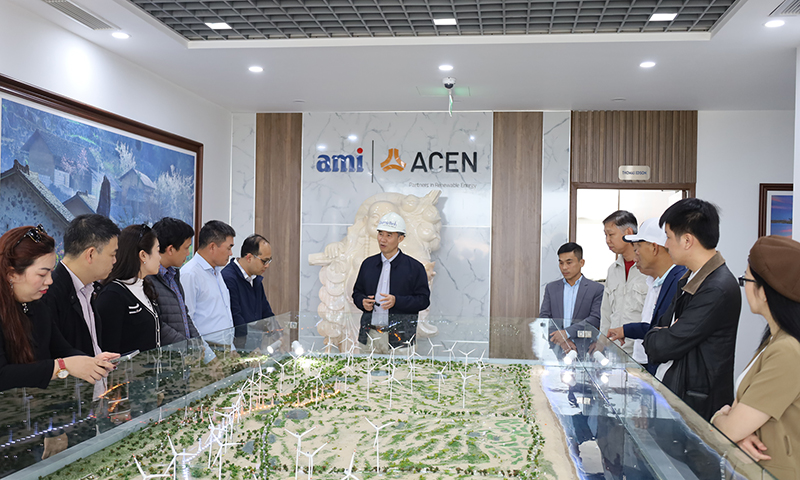 Khảo sát tiềm năng khai thác du lịch tại Cụm trang trại điện gió B&amp;T