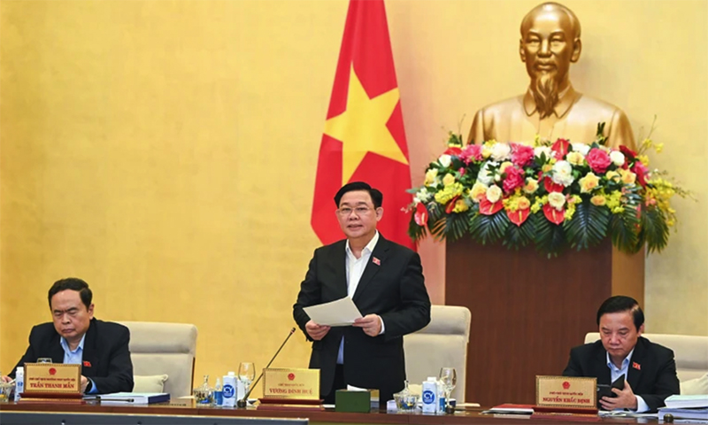 Thể chế hóa các quan điểm, chủ trương của Đảng ta về chiến lược bảo vệ Tổ quốc