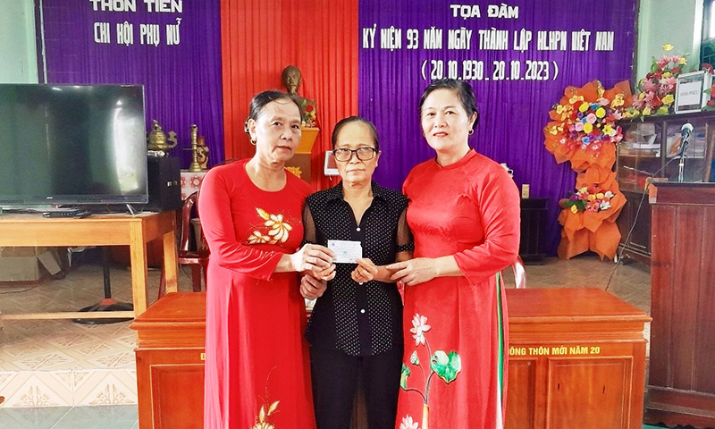 "Biến rác thải thành bảo hiểm y tế"
