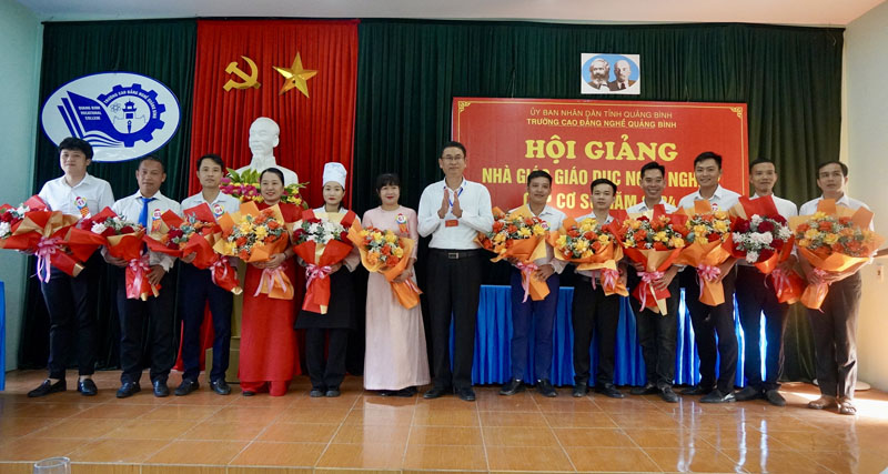 Khai mạc hội giảng nhà giáo giáo dục nghề nghiệp cơ sở năm 2024