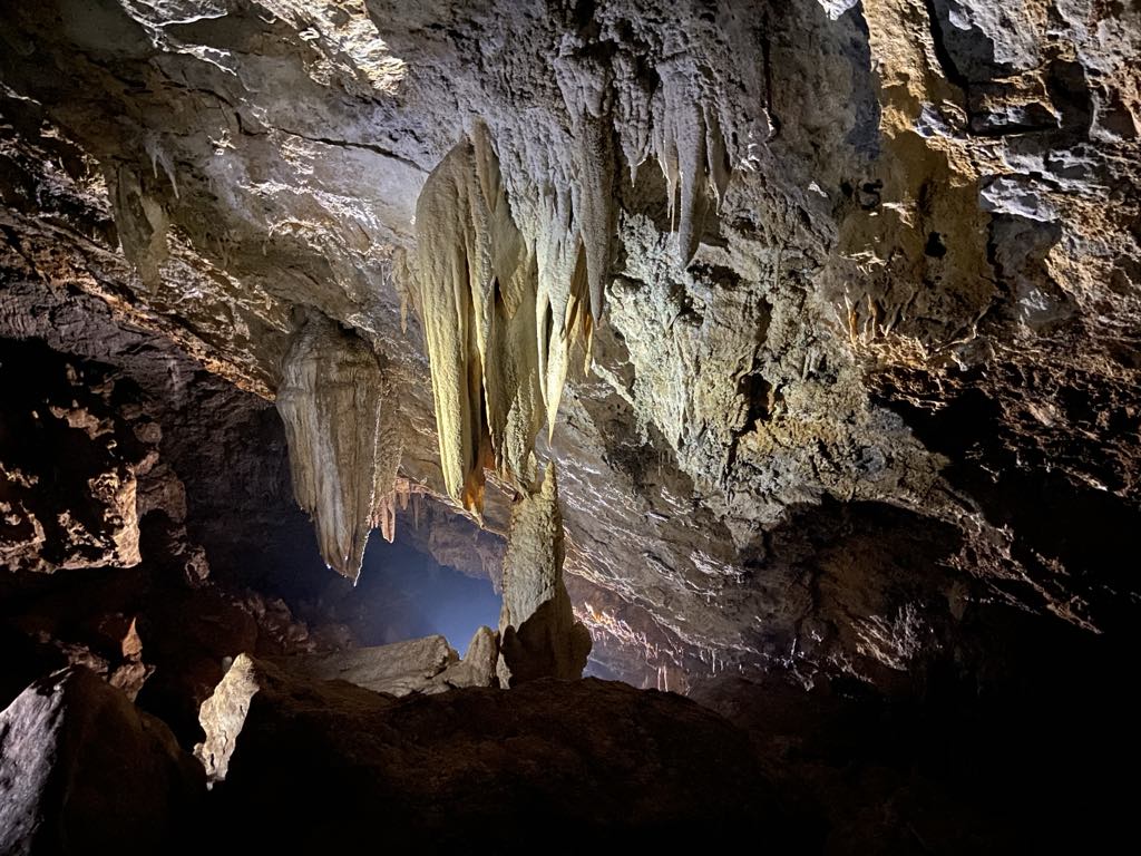 Phát hiện thêm 22 hang động mới