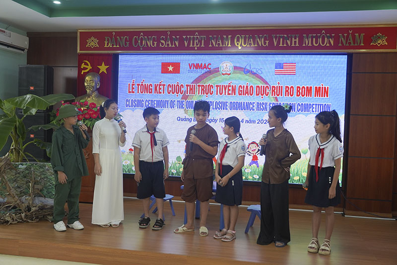 Tổng kết cuộc thi trực tuyến về giáo dục rủi ro bom mìn, vật nổ