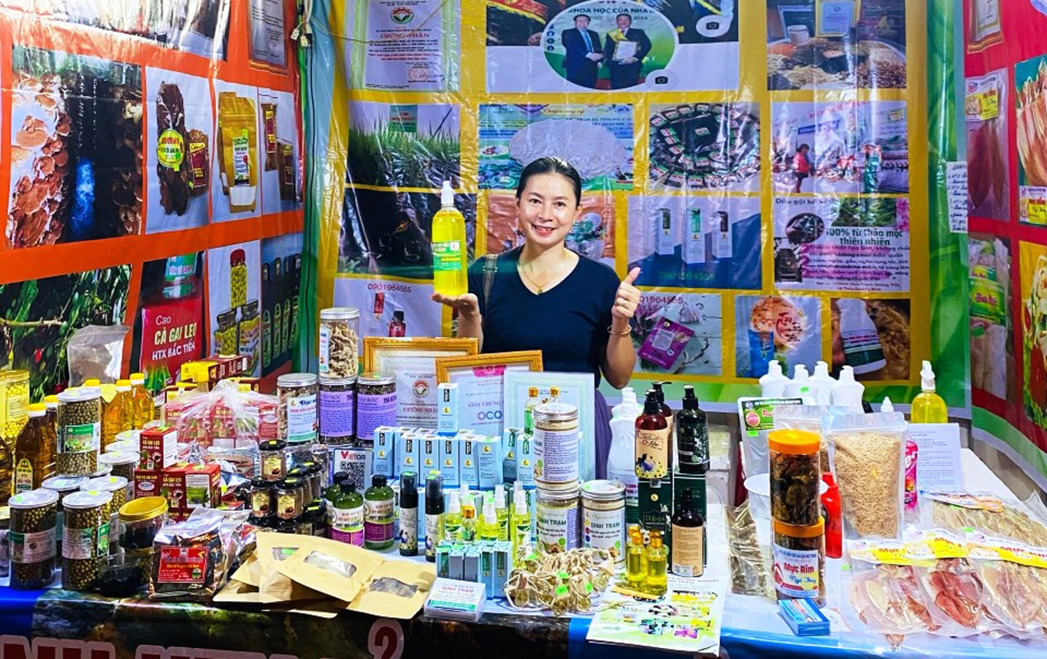 Quảng Bình tham gia hội chợ xúc tiến thương mại kinh tế tập thể
