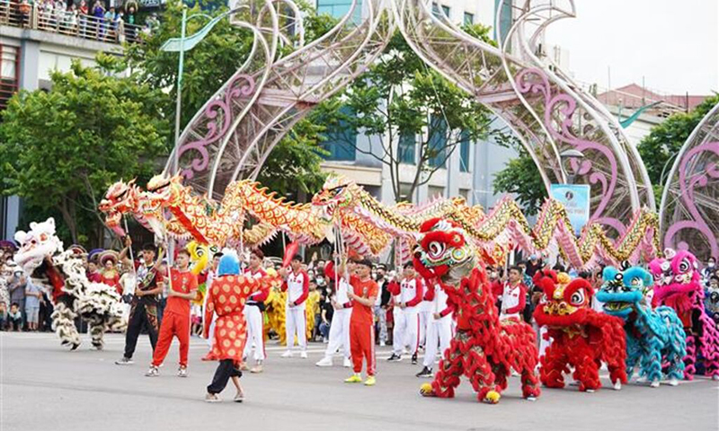 Phân luồng giao thông trong thời gian tổ chức Lễ hội đường phố năm 2024