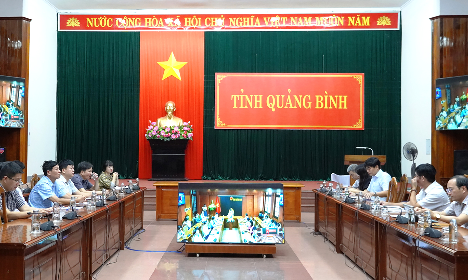 Tháo gỡ vướng mắc trong tiếp cận vốn tín dụng đối với khu vực kinh tế tập thể