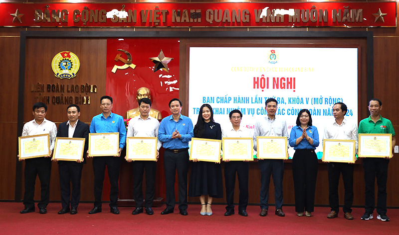 Tự hào truyền thống giai cấp công nhân