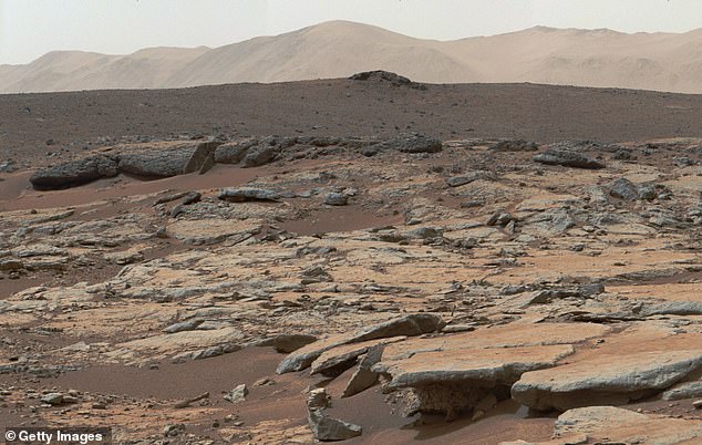 NASA tìm thấy dấu vết khí metan gần miệng núi lửa trên sao Hoả