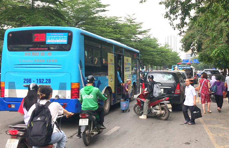 Cả nước xảy ra 8.548 vụ tai nạn giao thông, 1.555 vụ cháy trong bốn tháng đầu năm 2024