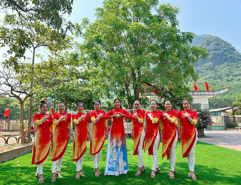 Lan tỏa hoạt động dân vũ chào mừng 70 năm Chiến thắng Điện Biên Phủ