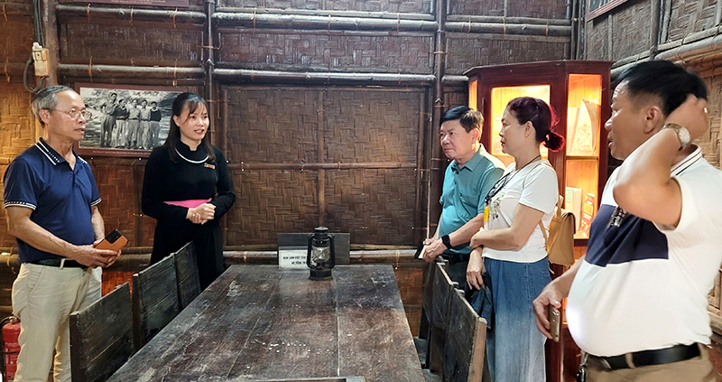 "Từ Vũng Chùa... hướng Điện Biên"-Theo dấu chân vị tướng huyền thoại: Bài 1: ATK Định Hóa-Những quyết định lịch sử!