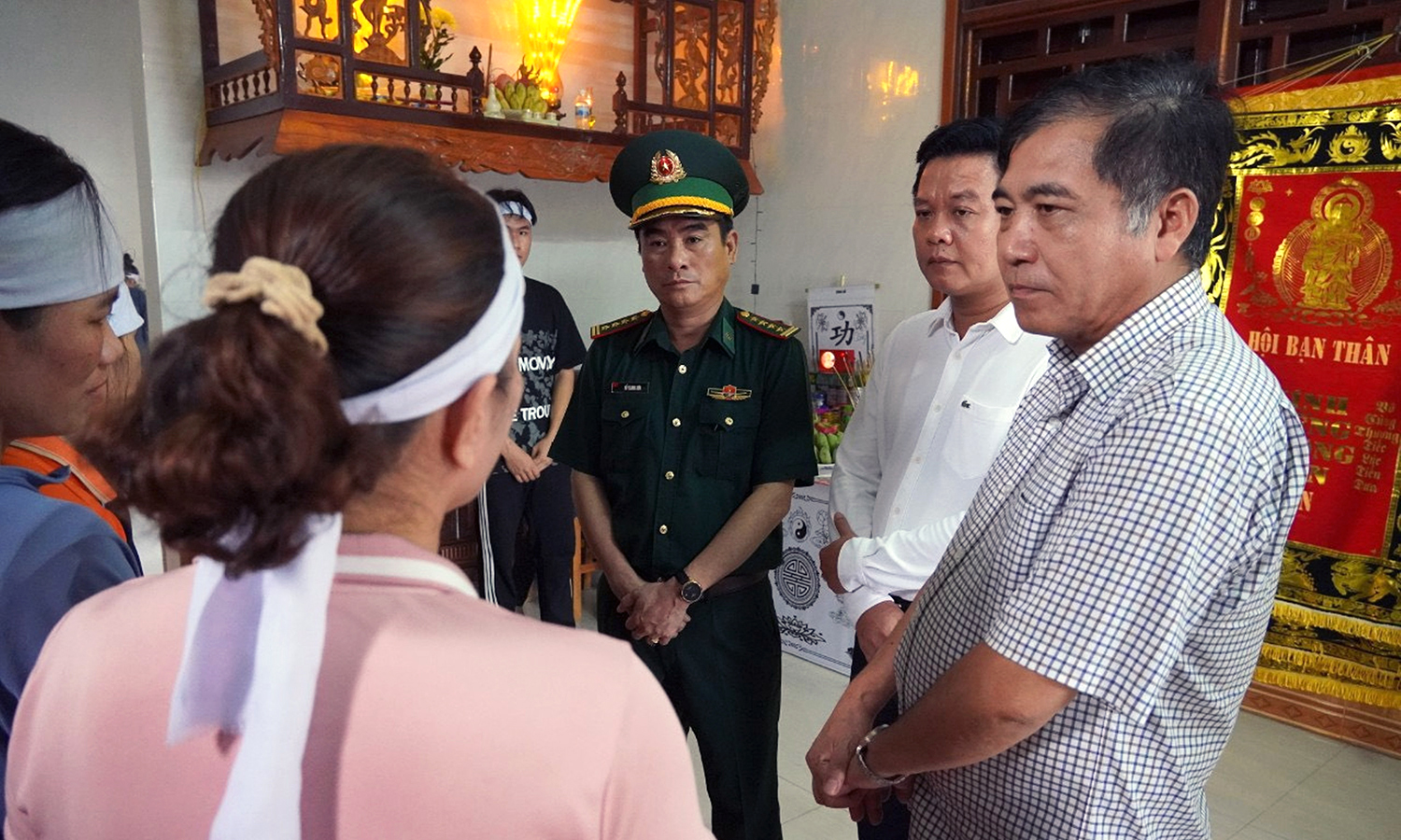 Tiếp tục triển khai các phương án, mở rộng khu vực tìm kiếm thuyền viên gặp nạn trên biển