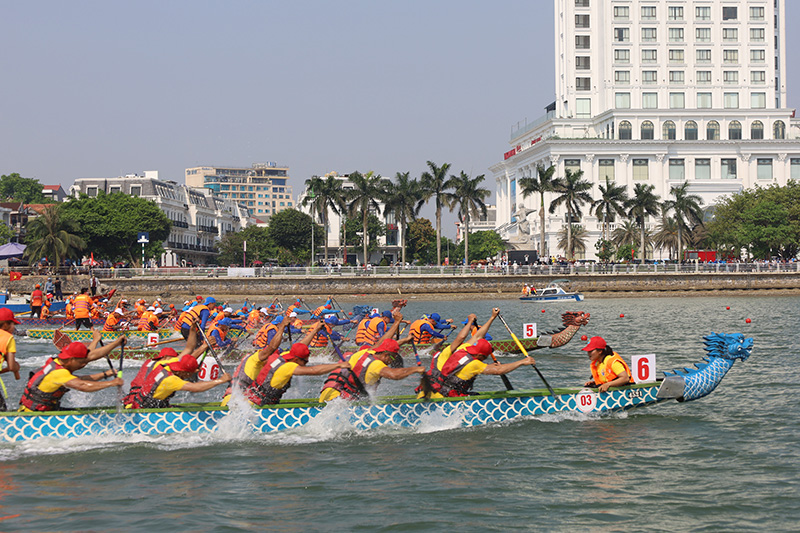 Giải đấu trên dòng Nhật Lệ