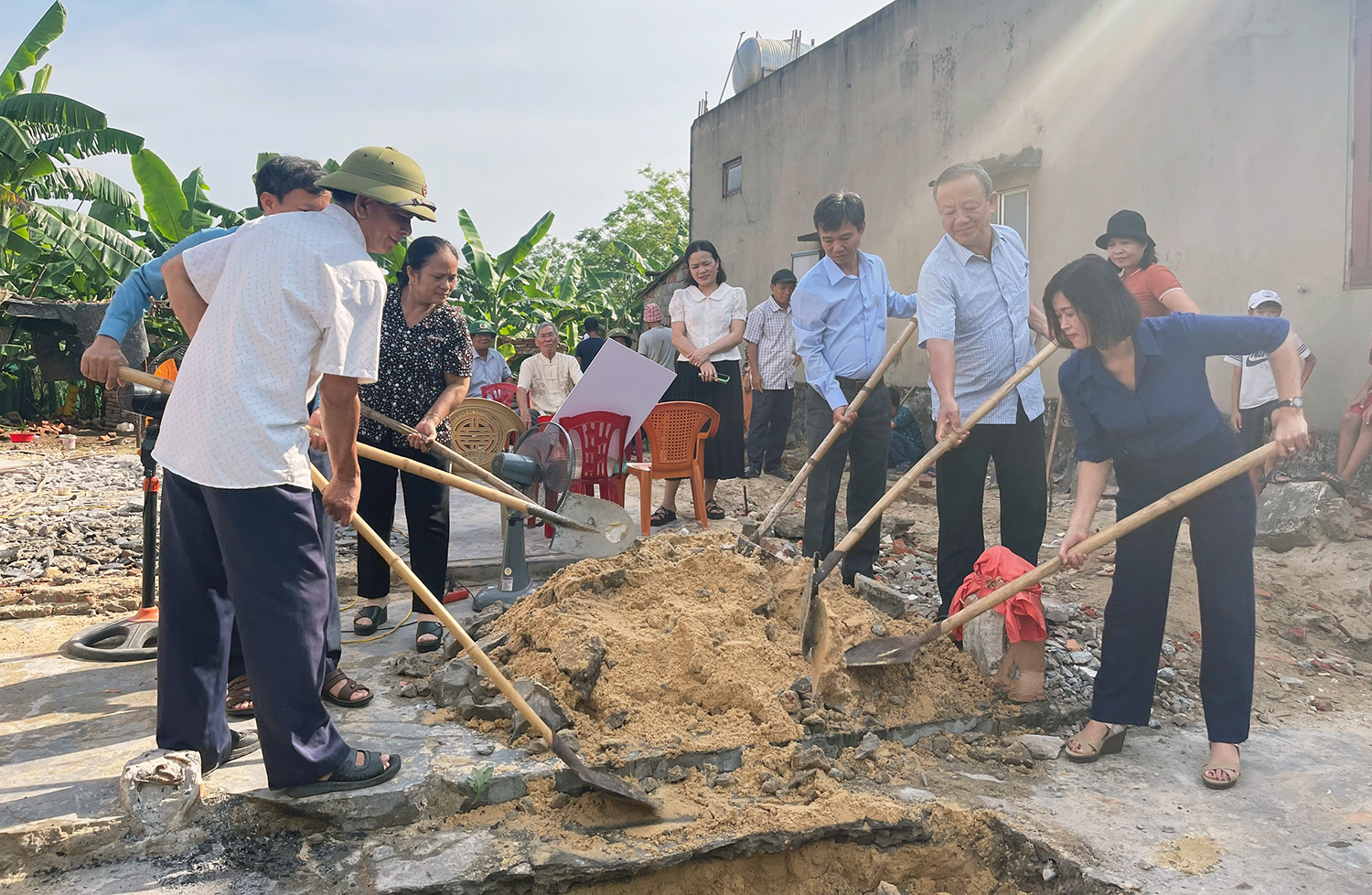 Quảng Ninh: Khởi công nhà "Đại đoàn kết" cho hộ nghèo