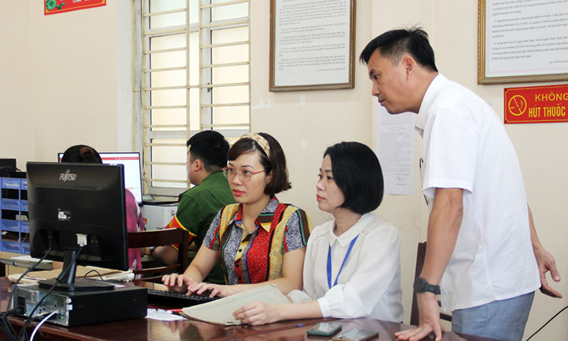 Thông báo tuyển dụng công chức, viên chức