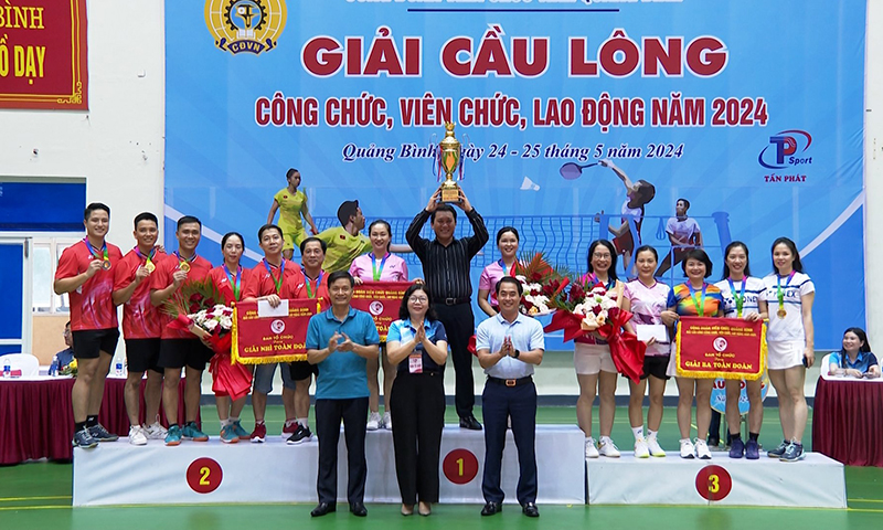 Bế mạc giải cầu lông công chức, viên chức, người lao động