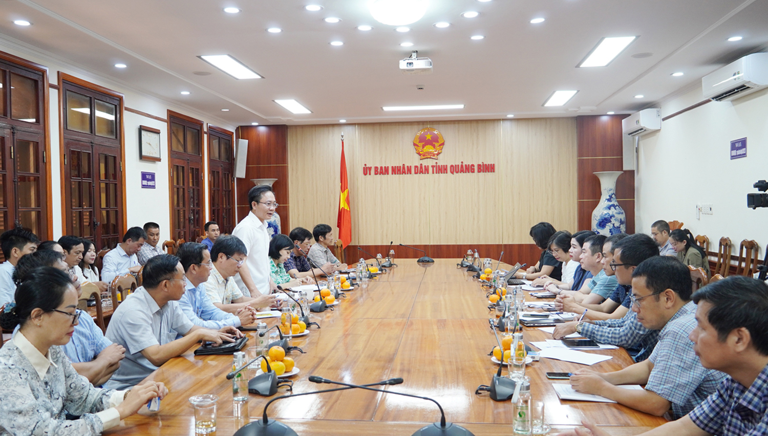 Đẩy nhanh tiến độ dự án "Đầu tư xây dựng và Phát triển hệ thống cung ứng dịch vụ y tế tuyến cơ sở"