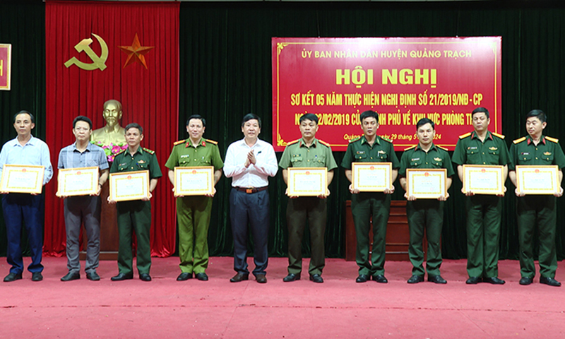 Quảng Trạch: Xây dựng khu vực phòng thủ ngày càng vững chắc