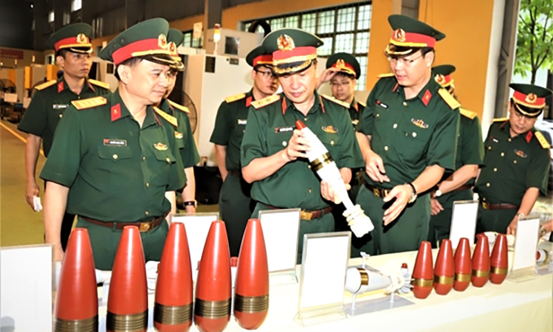 Tạo cơ sở pháp lý để hình thành tổ hợp công nghiệp quốc phòng